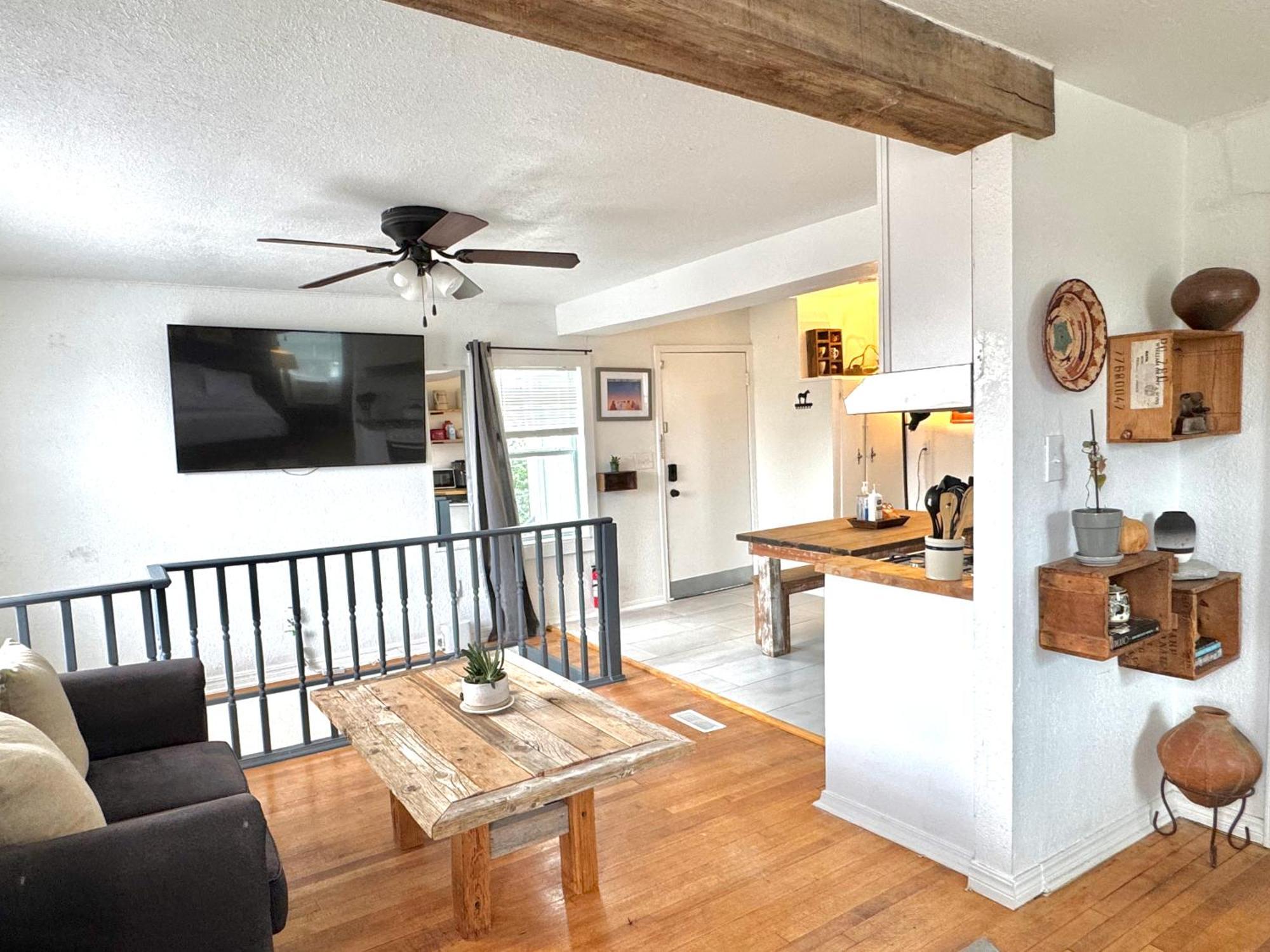 Holiday home Upgraded - Easy Access To Uptown #n29 Oklahoma City